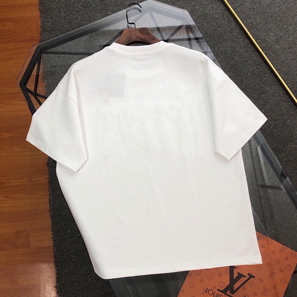 ブランドTシャツ背面デザイン